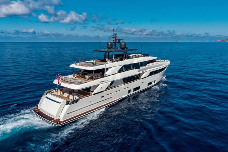 Charter Yacht PALOMA - Ferretti Custom Line Navetta 42 - 5 Cabins - Cannes - St Tropez - Nice - Antibes - French Riviera - Monaco