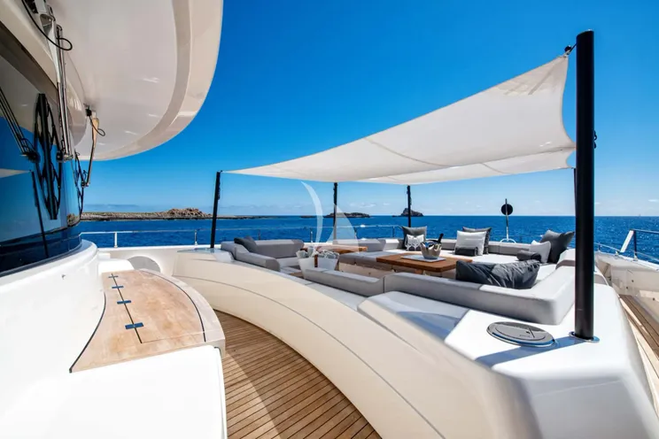 Charter Yacht PALOMA - Ferretti Custom Line Navetta 42 - 5 Cabins - Cannes - St Tropez - Nice - Antibes - French Riviera - Monaco