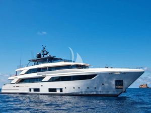 PALOMA - Ferretti Custom Line Navetta 42 - 5 Cabins - Cannes - St Tropez - Nice - Antibes - French Riviera - Monaco PALOMA - Ferretti Custom Line Navetta 42 - 5 Cabins - Cannes - St Tropez - Nice - Antibes - French Riviera - Monaco