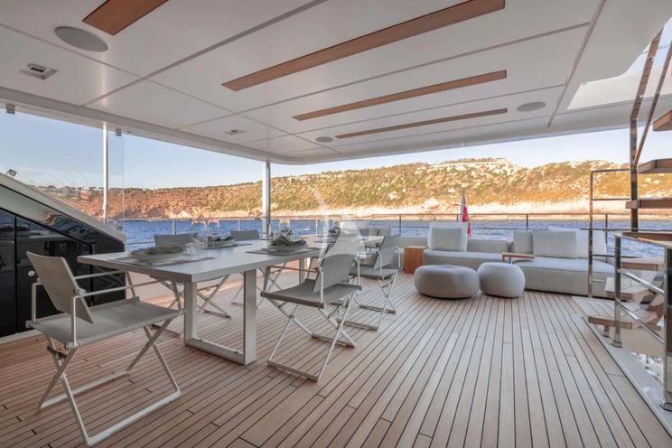 Charter Yacht PALOMA - Ferretti Custom Line Navetta 42 - 5 Cabins - Cannes - St Tropez - Nice - Antibes - French Riviera - Monaco