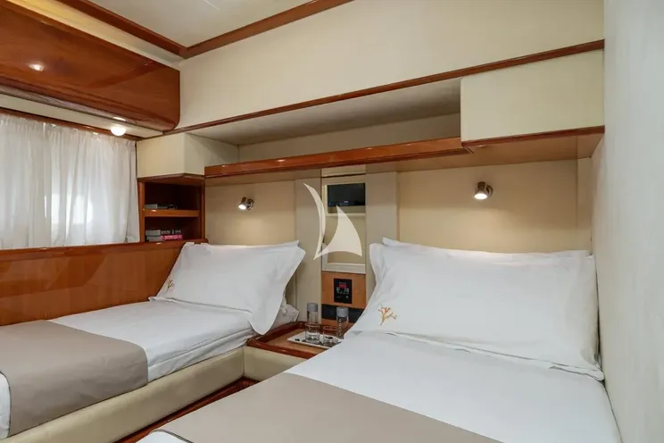 Charter Yacht PAMPERO - Ferretti 760 - 4 Cabins - Naples - Sorrento - Sicily