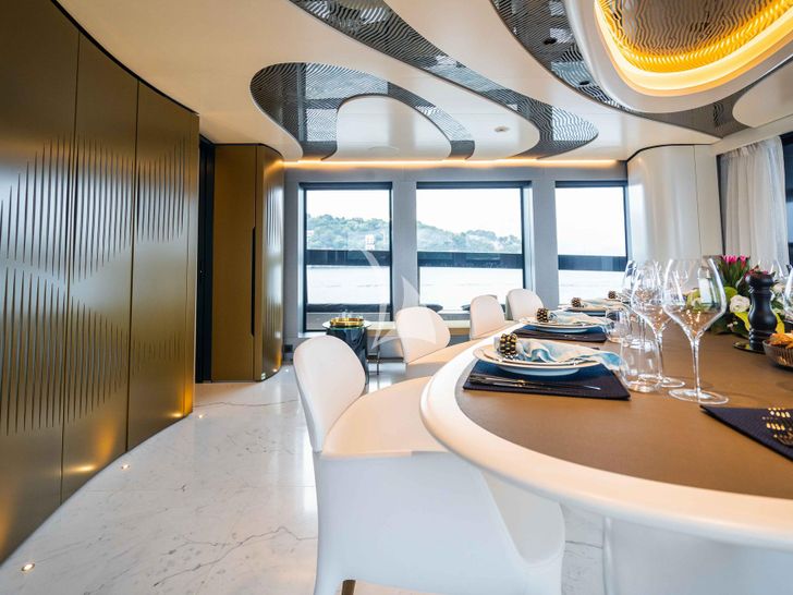 PANDION PEARL Sanlorenzo 44 Alloy indoor dining area PANDION PEARL Sanlorenzo 44 Alloy indoor dining area
