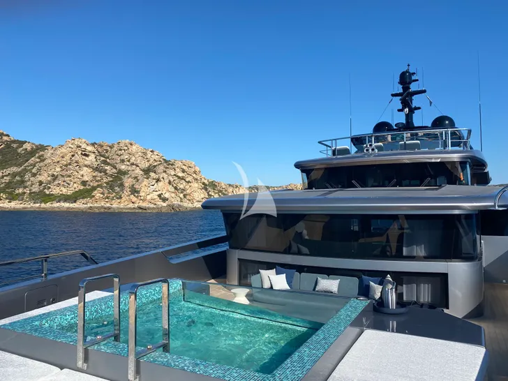 PANDION PEARL Sanlorenzo Jacuzzi PANDION PEARL Sanlorenzo Jacuzzi