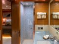 PANFELISS Mengi Yay 37m Master Bathroom