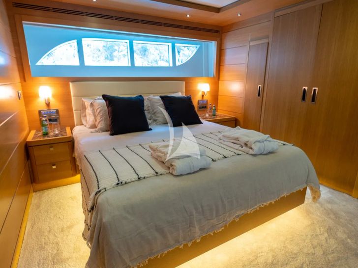 PANFELISS Mengi Yay 37m - VIP cabin 2 PANFELISS Mengi Yay 37m - VIP cabin 2
