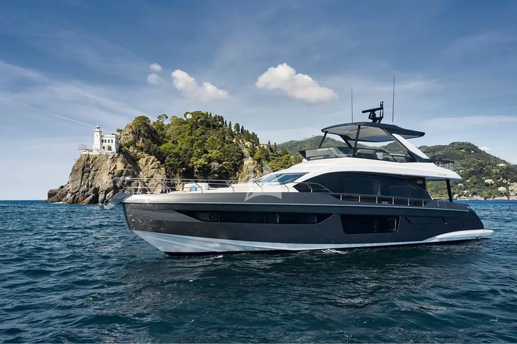 Charter Yacht PANGEA - Azimut Fly 68 - 4 Cabins - Split - Dubrovnik - Hvar - Croatia