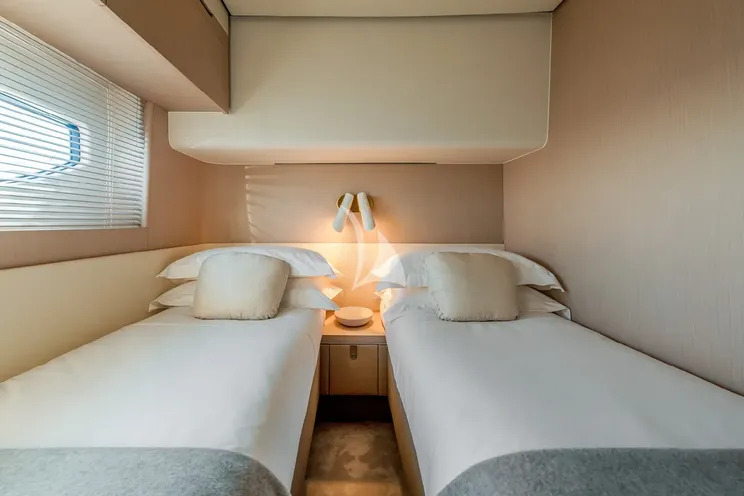 Charter Yacht PANGEA - Azimut Fly 68 - 4 Cabins - Split - Dubrovnik - Hvar - Croatia