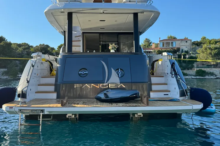 Charter Yacht PANGEA - Azimut Fly 68 - 4 Cabins - Split - Dubrovnik - Hvar - Croatia