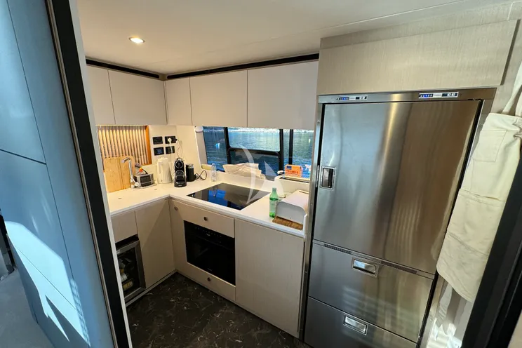 Charter Yacht PANGEA - Azimut Fly 68 - 4 Cabins - Split - Dubrovnik - Hvar - Croatia