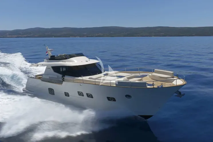Charter Yacht PANTA REI - Monachus 70 Fly - 4 Cabins - Split - Dubrovnik - Hvar - Croatia