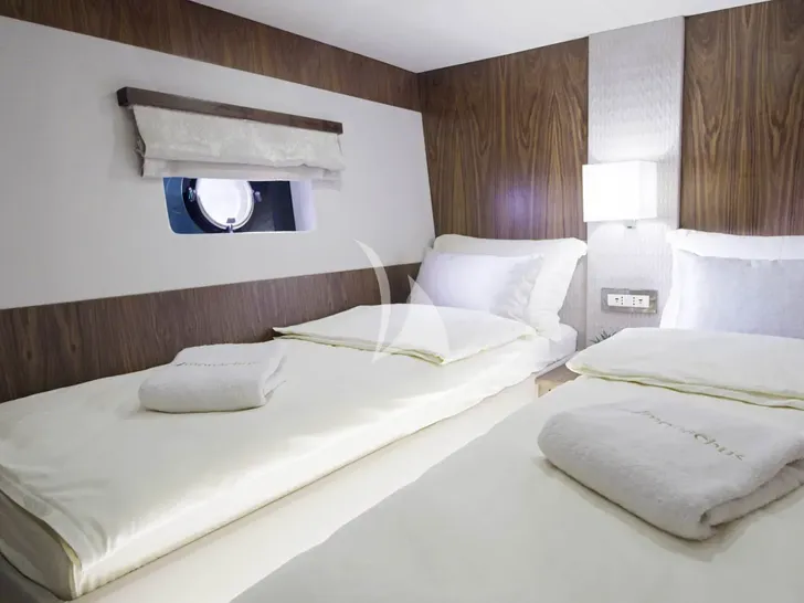 PANTA REI Monachus 70 Fly - twin cabin PANTA REI Monachus 70 Fly - twin cabin