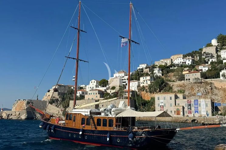 Charter Yacht PAREA - Custom Motor Sailer 28m - 5 Cabins - Athens - Mykonos - Paros - Cyclades - Greece