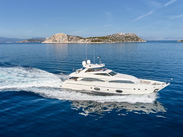 PAREAKKI Ferretti Custom Line 97 - cruising PAREAKKI Ferretti Custom Line 97 - cruising