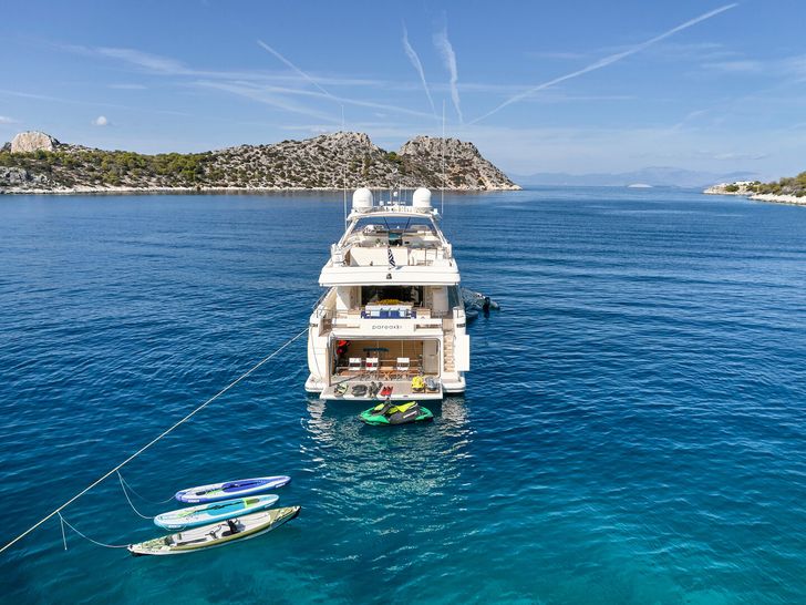 PAREAKKI Ferretti Custom Line 97 - anchored with the water toys PAREAKKI Ferretti Custom Line 97 - anchored with the water toys