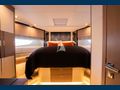 PASHBAR Sunseeker 76 Yacht VIP cabin 1