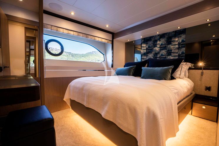 Charter Yacht PASHBAR - Sunseeker 76 Yacht - 4 Cabins - Andratx - Palma - Mallorca - Ibiza - Formentera - Balearics - Spain