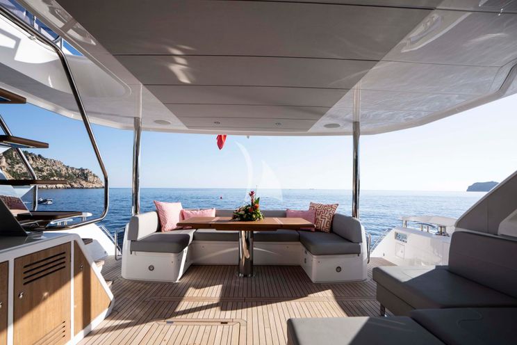 Charter Yacht PASHBAR - Sunseeker 76 Yacht - 4 Cabins - Andratx - Palma - Mallorca - Ibiza - Formentera - Balearics - Spain