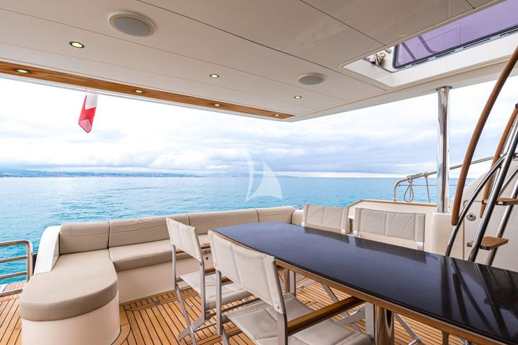 Charter Yacht PASSION - Couach 2300 Fly - 4 Cabins - Cannes - Nice - Antibes - St Tropez - French Riviera - Monaco