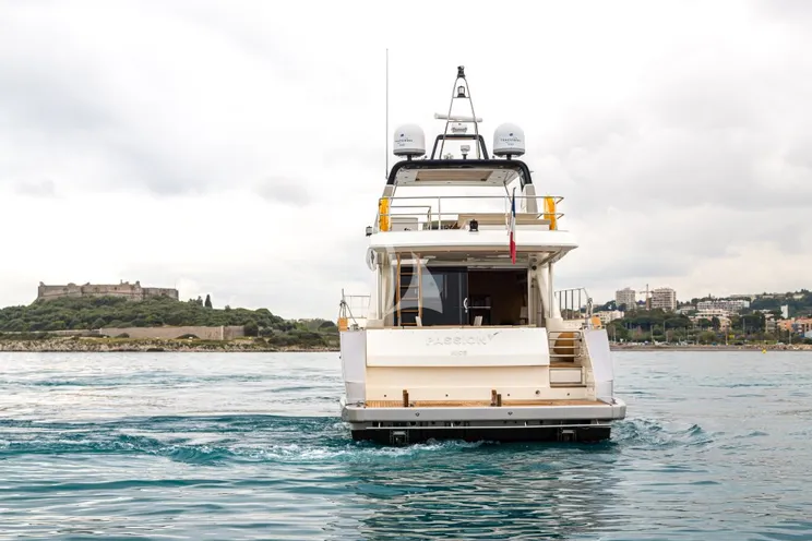 Charter Yacht PASSION - Couach 2300 Fly - 4 Cabins - Cannes - Nice - Antibes - St Tropez - French Riviera - Monaco