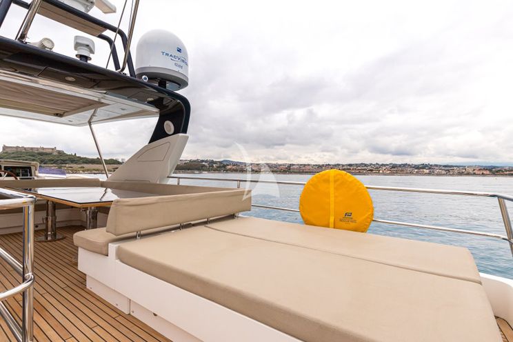 Charter Yacht PASSION - Couach 2300 Fly - 4 Cabins - Cannes - Nice - Antibes - St Tropez - French Riviera - Monaco