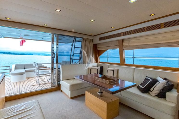 Charter Yacht PASSION - Couach 2300 Fly - 4 Cabins - Cannes - Nice - Antibes - St Tropez - French Riviera - Monaco