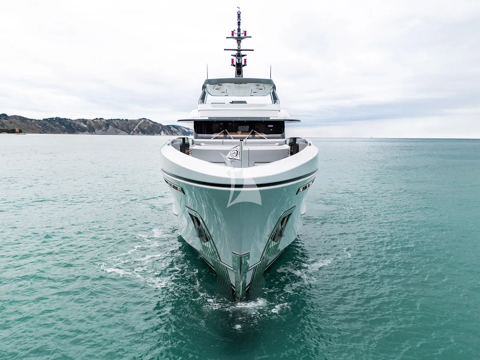 PAZIENZA Cantiere Delle Marche RJ115 - bow view