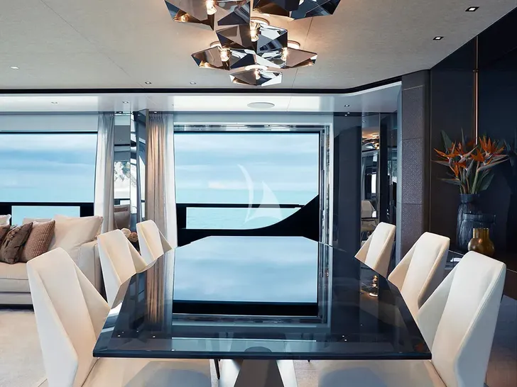 PAZIENZA Cantiere Delle Marche RJ115 - main dining area PAZIENZA Cantiere Delle Marche RJ115 - main dining area