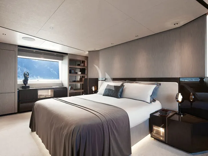 PAZIENZA Cantiere Delle Marche RJ115 - master cabin PAZIENZA Cantiere Delle Marche RJ115 - master cabin