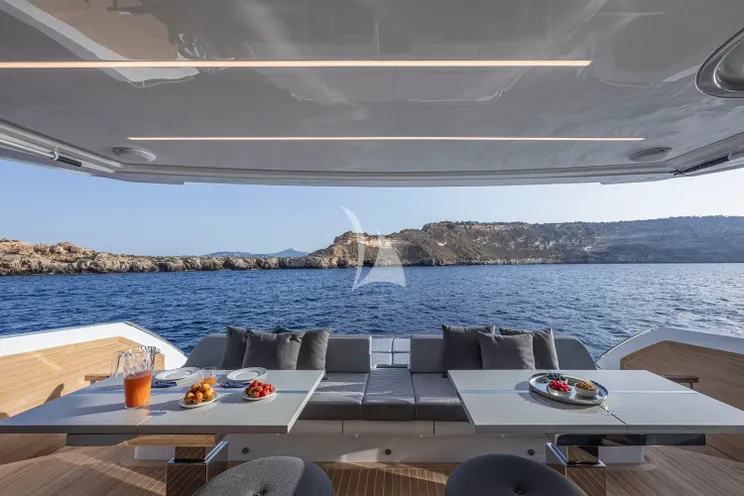 Charter Yacht PEARLY SPENCER - Pearl 82 - 5 Cabins - Portals - Mallorca - Palma - Ibiza - Balearic Islands - Spain