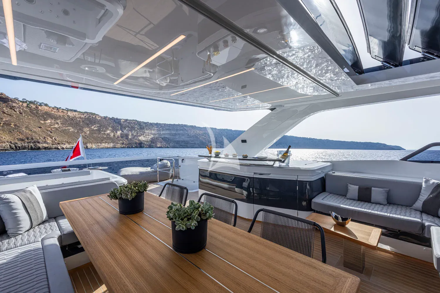 Charter Yacht PEARLY SPENCER - Pearl 82 - 5 Cabins - Portals - Mallorca - Palma - Ibiza - Balearic Islands - Spain