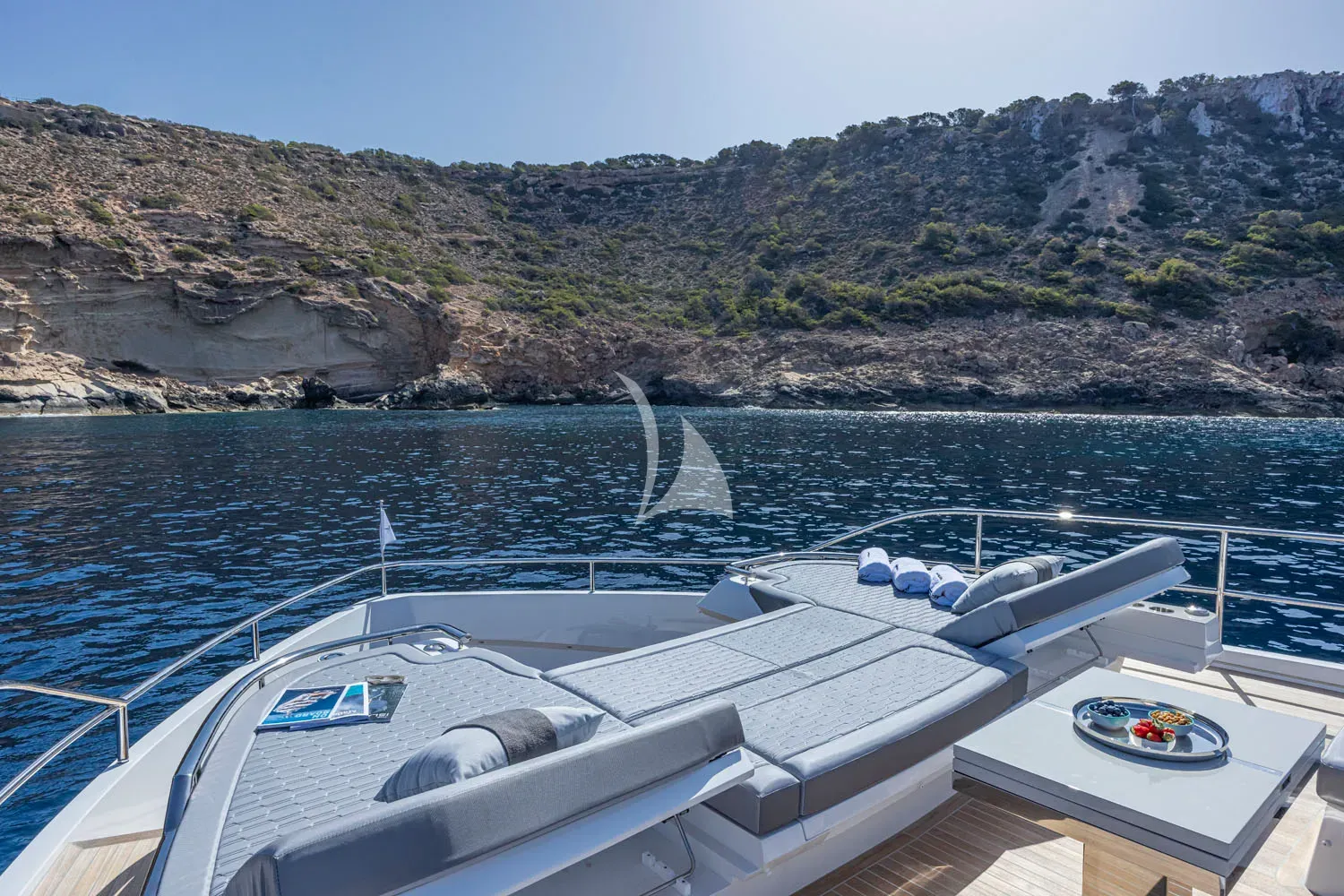 Charter Yacht PEARLY SPENCER - Pearl 82 - 5 Cabins - Portals - Mallorca - Palma - Ibiza - Balearic Islands - Spain
