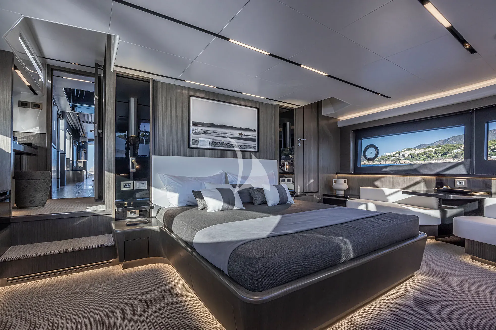 Charter Yacht PEARLY SPENCER - Pearl 82 - 5 Cabins - Portals - Mallorca - Palma - Ibiza - Balearic Islands - Spain