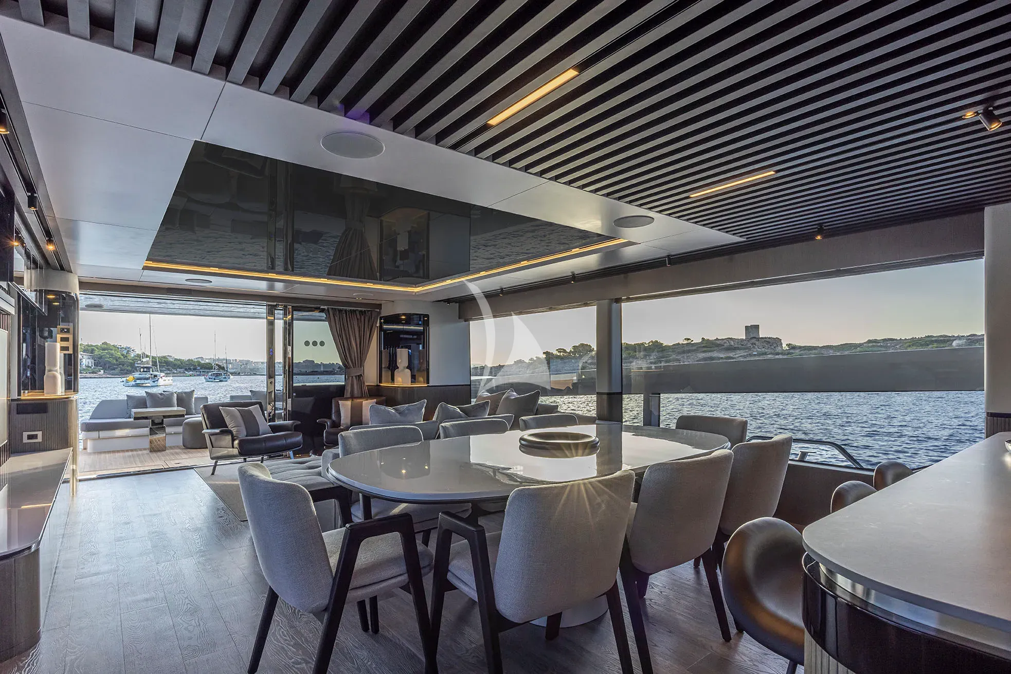 Charter Yacht PEARLY SPENCER - Pearl 82 - 5 Cabins - Portals - Mallorca - Palma - Ibiza - Balearic Islands - Spain