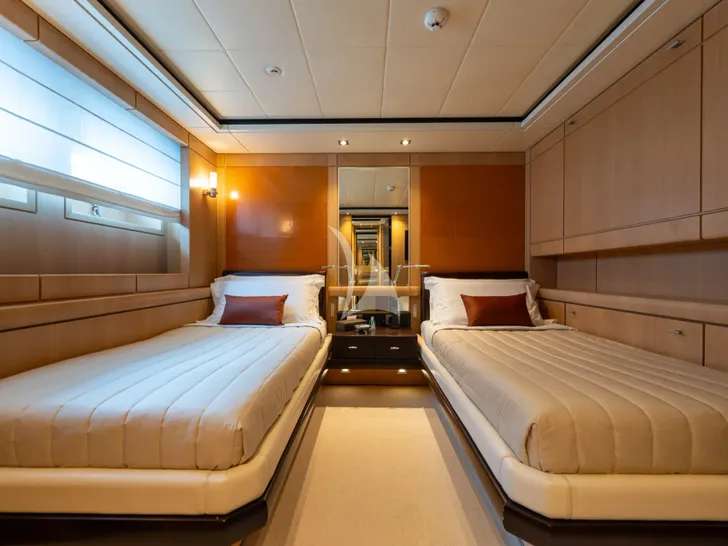 PENELOPE ISA 470 - twin cabin 2 PENELOPE ISA 470 - twin cabin 2