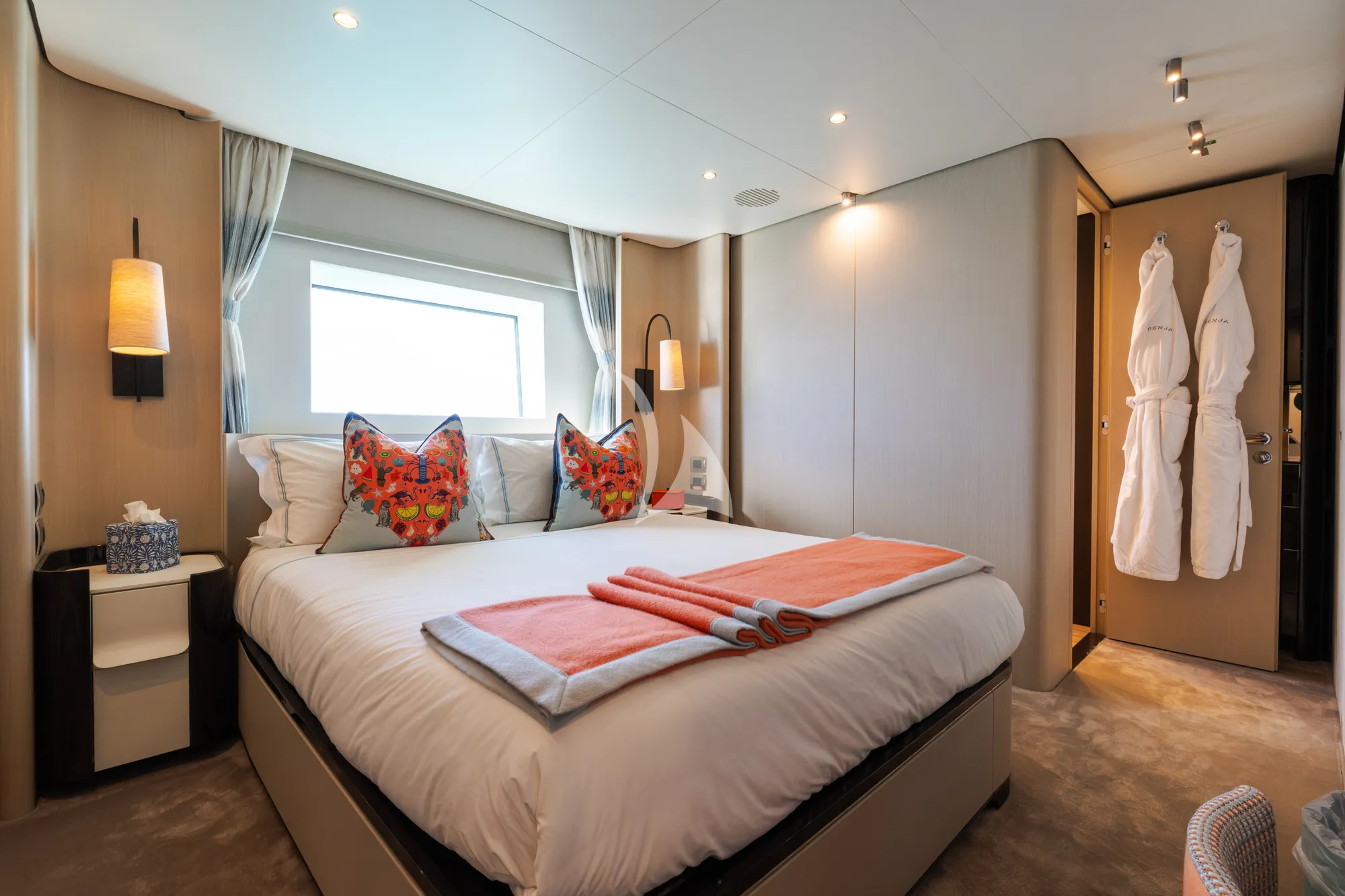 PENJA Azimut Grande 32m - VIP cabin 1