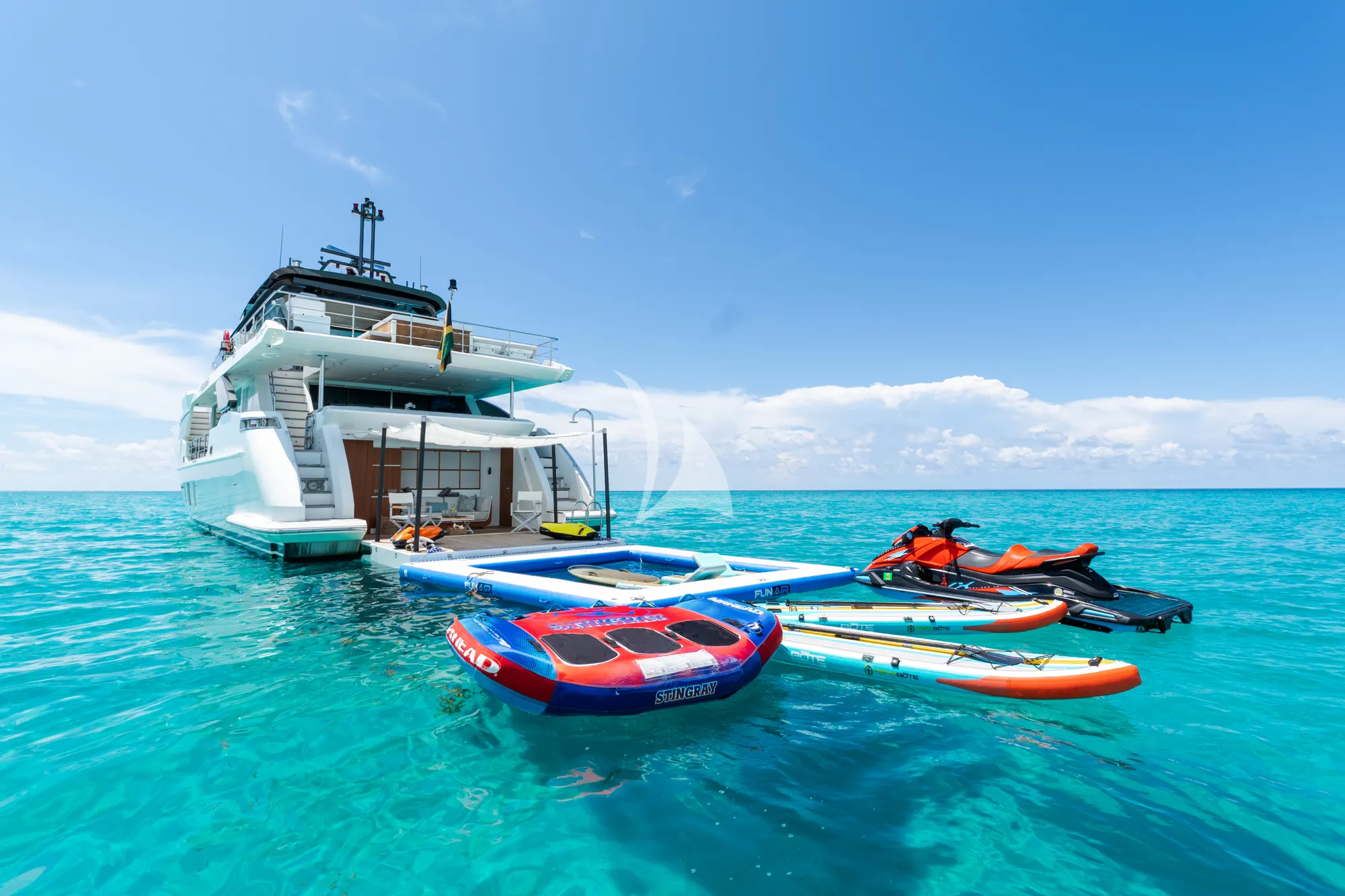 PENJA Azimut Grande 32m - anchored with the water toys