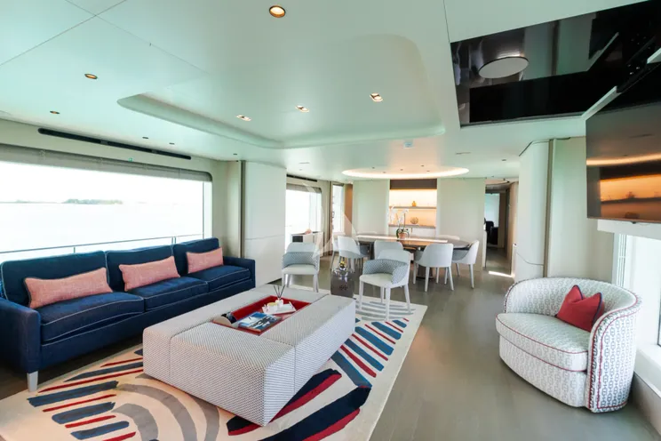 Charter Yacht PENJA - Azimut Grande 32m - 5 Cabins - Nassau - Exumas - Bahamas