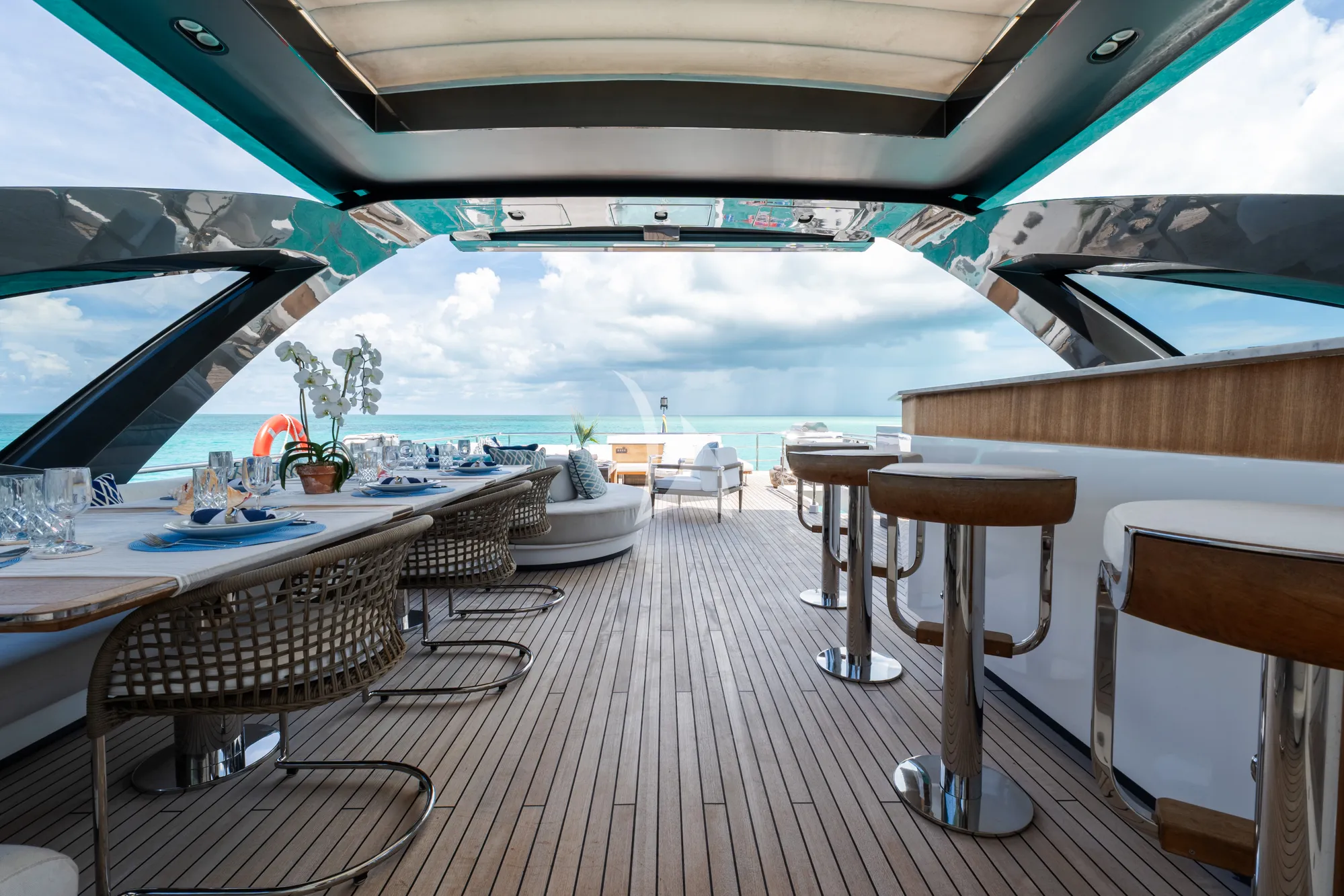PENJA Azimut Grande 32m - sundeck