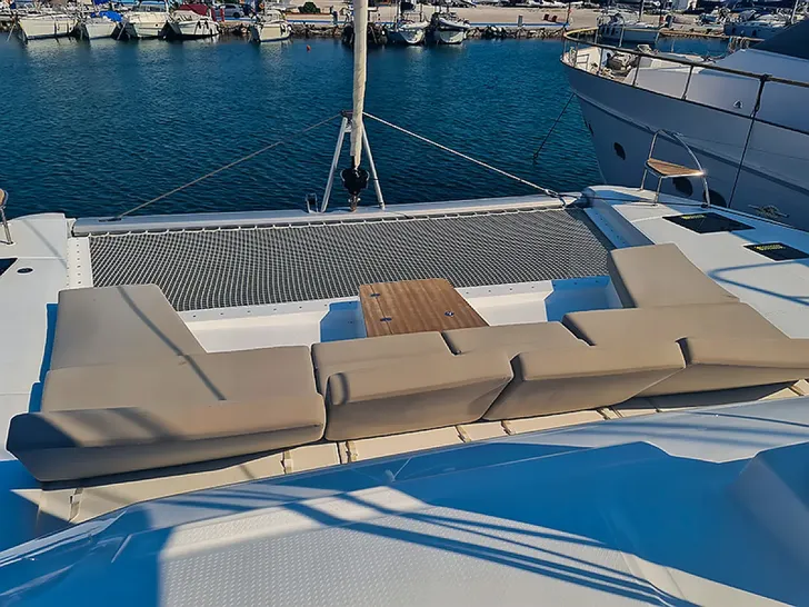 PENNY LANE Fountaine Pajot Aura 51 - foredeck PENNY LANE Fountaine Pajot Aura 51 - foredeck