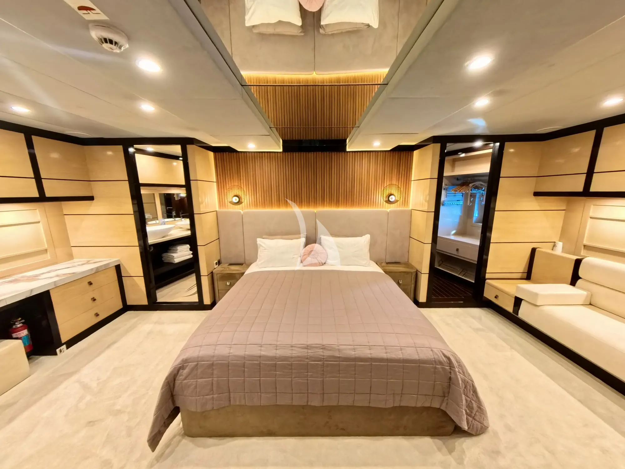 Charter Yacht PERLA DEL MARE - Saba 138 - 6 Cabins - Bodrum - Gocek - Marmaris - Turkey