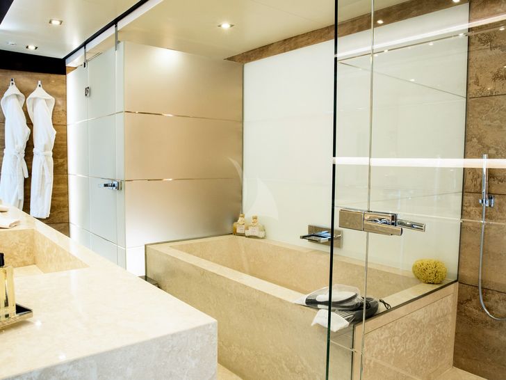 PERSEFONI 1 Mariotti 53 Maser Suite Bath PERSEFONI 1 Mariotti 53 Maser Suite Bath