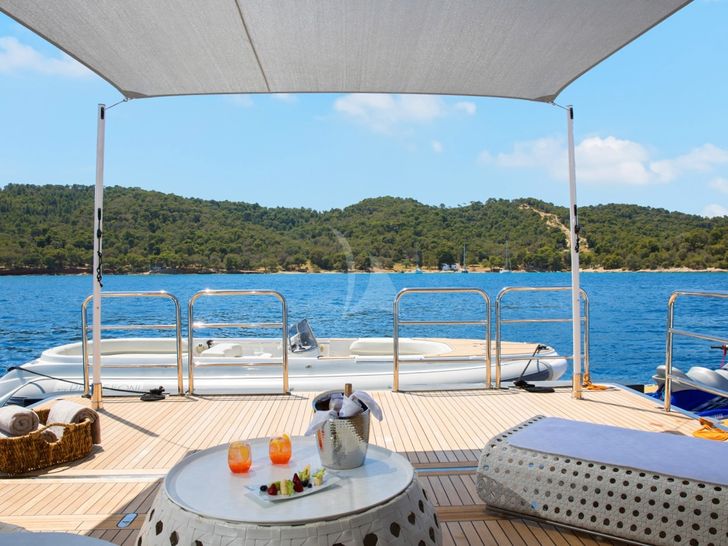 PERSEFONI 1 Mariotti 53 Swim Platform PERSEFONI 1 Mariotti 53 Swim Platform