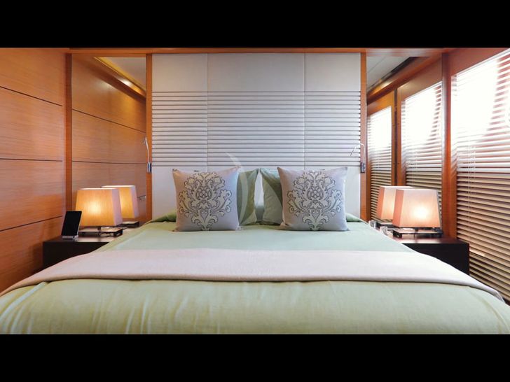 PERSEFONI Yacht Double 3