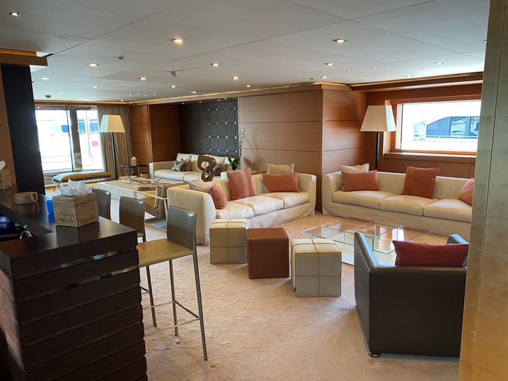 PERSEFONI Yacht Main Salon 1