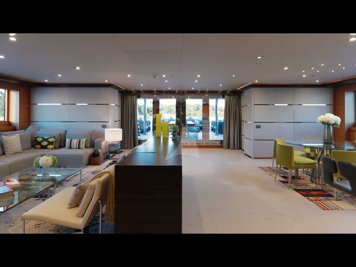 PERSEFONI Yacht Skylounge