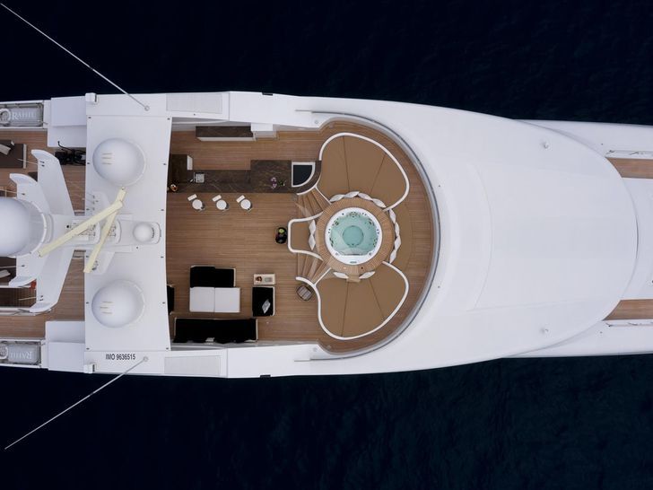 PERSEFONI Yacht Sundeck