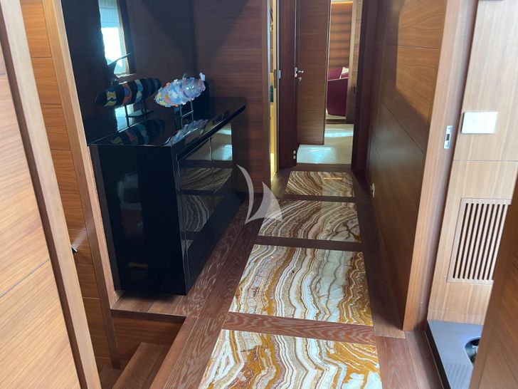 PERSEUS Maiora 36 - hallway PERSEUS Maiora 36 - hallway