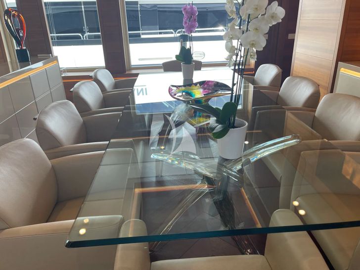 PERSEUS Maiora 36 - indoor dining area PERSEUS Maiora 36 - indoor dining area