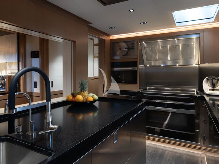 PERSEVERANCE 1 Baltic 36m - galley PERSEVERANCE 1 Baltic 36m - galley