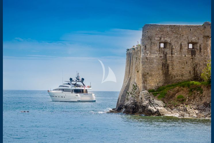 Charter Yacht PERTULA - Sanlorenzo SL96A - 4 Cabins - Split - Dubrovnik - Hvar - Croatia